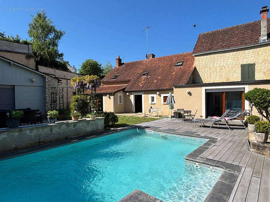 Maison à CHATEAUROUX