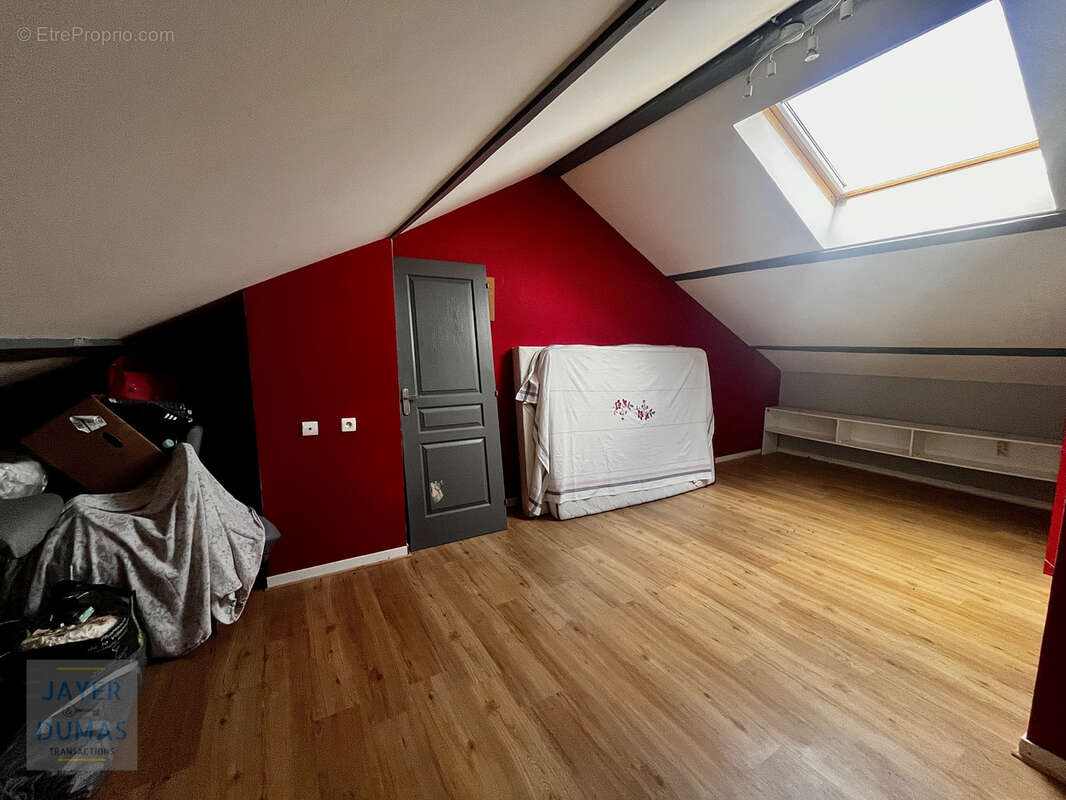 Maison à EPERVANS