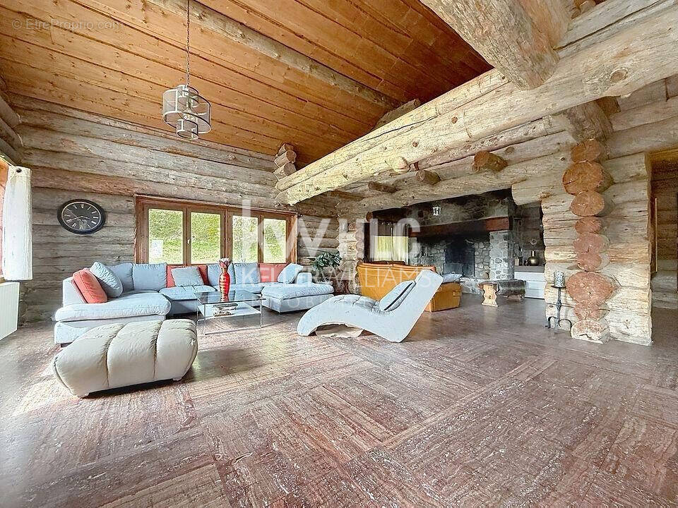 Maison à LE SAPPEY