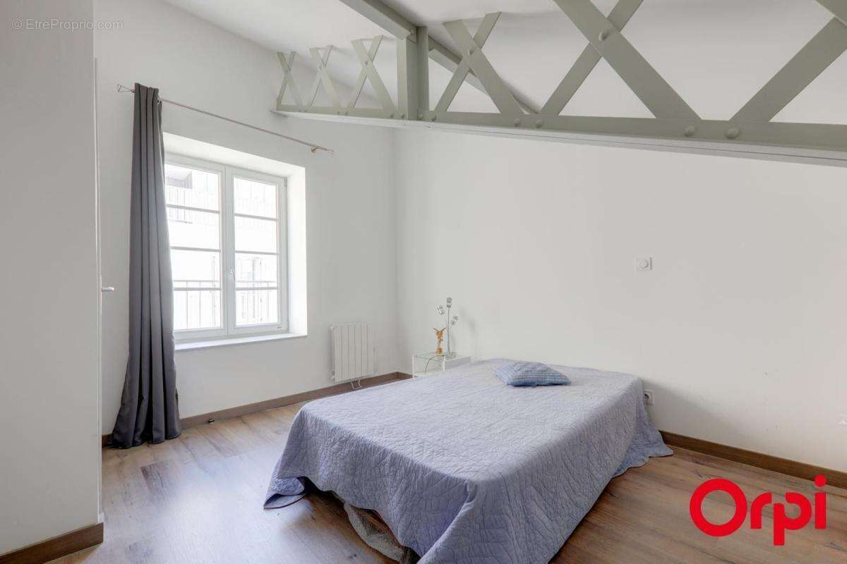 Magnifique  Duplex T4 avec terrasse et piscine - Lyon 5e - photo 8