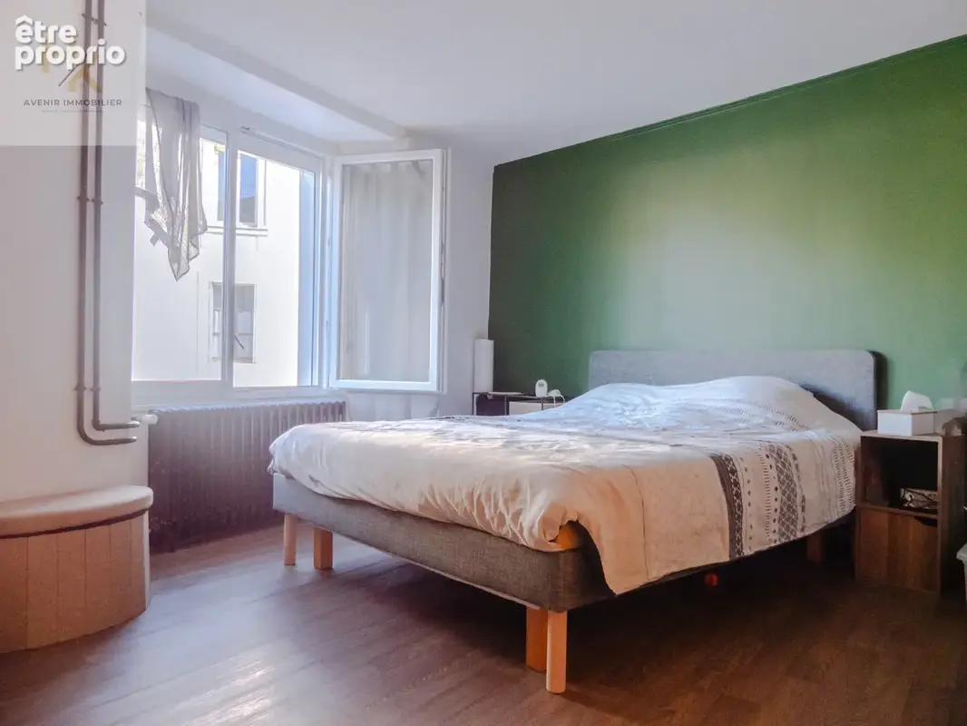 Maison de bourg 120 m2   3 chambres   Cour, garage et parking   Soeurdres - photo 10