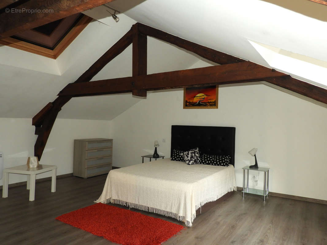 Maison à VILLEFRANCHE-DE-ROUERGUE