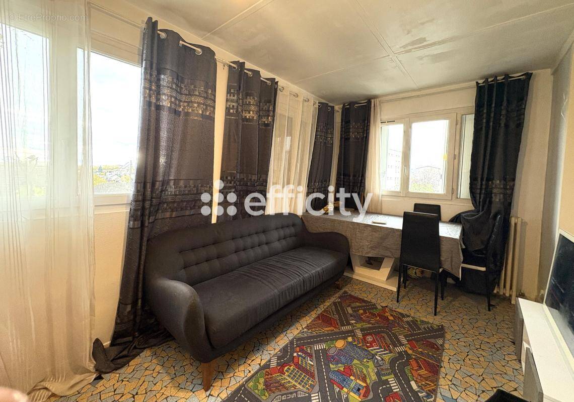 Appartement à MONTREUIL