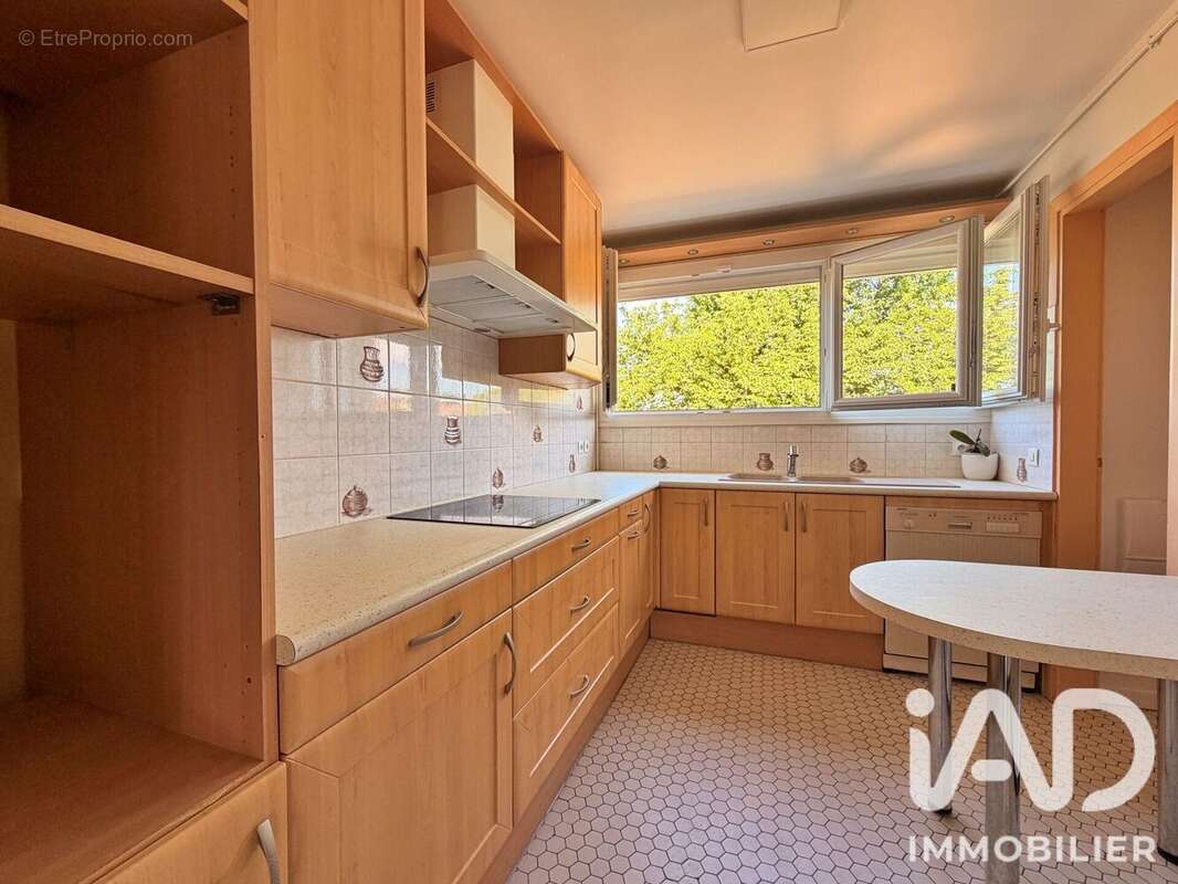 Appartement 94 m² à Soisy-Sous-Montmorency  - photo 8