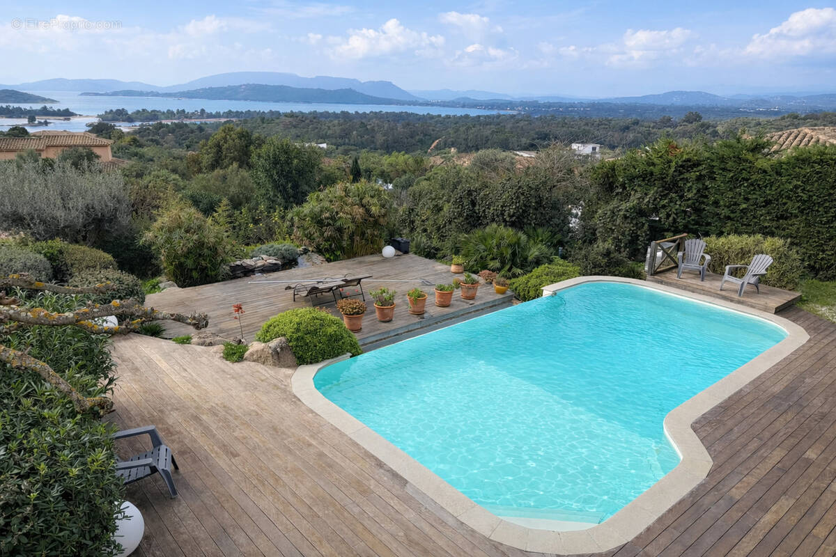 Maison à PORTO-VECCHIO