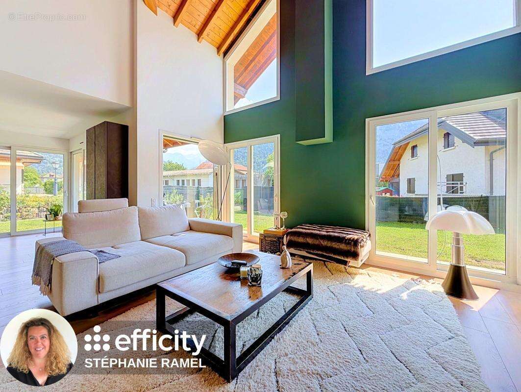 Maison 170 m² à Cluses  - photo 4