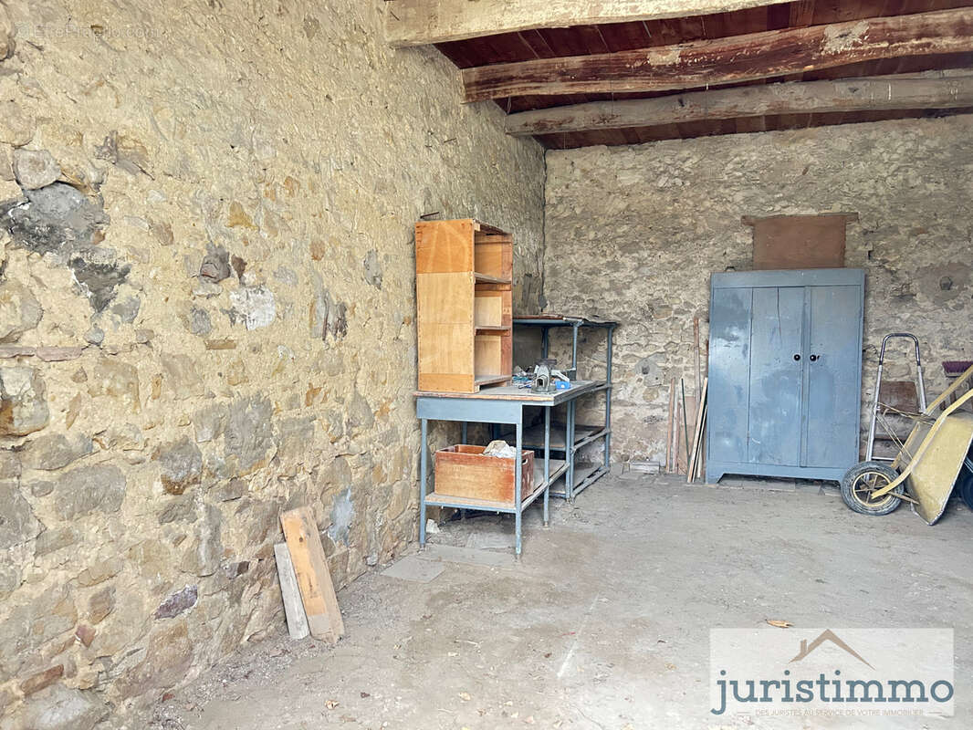 Maison à MONDRAGON