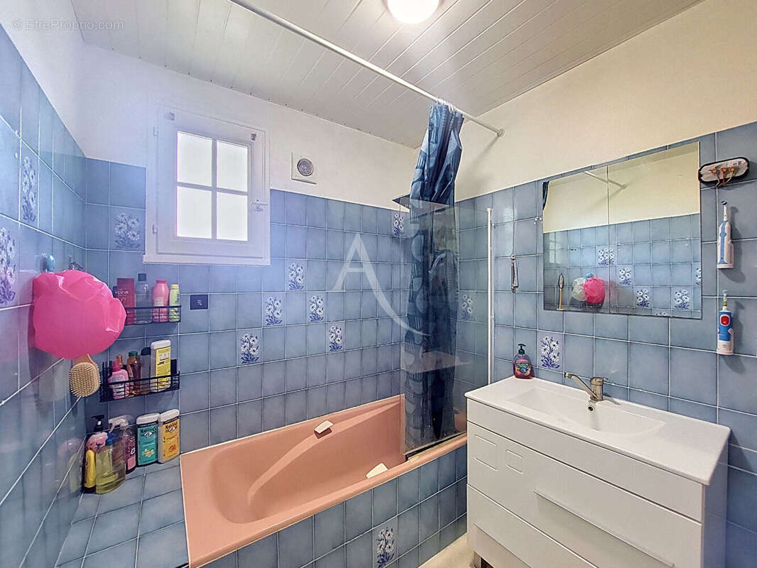 A vendre maison familliale a vezins - photo 5
