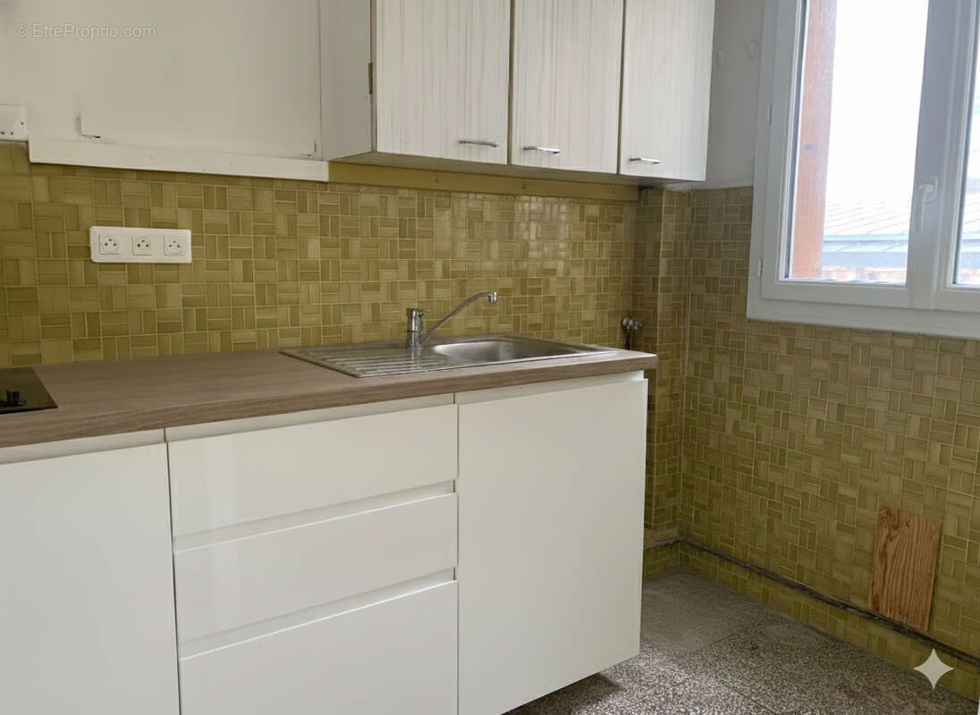 Appartement à PARIS-20E