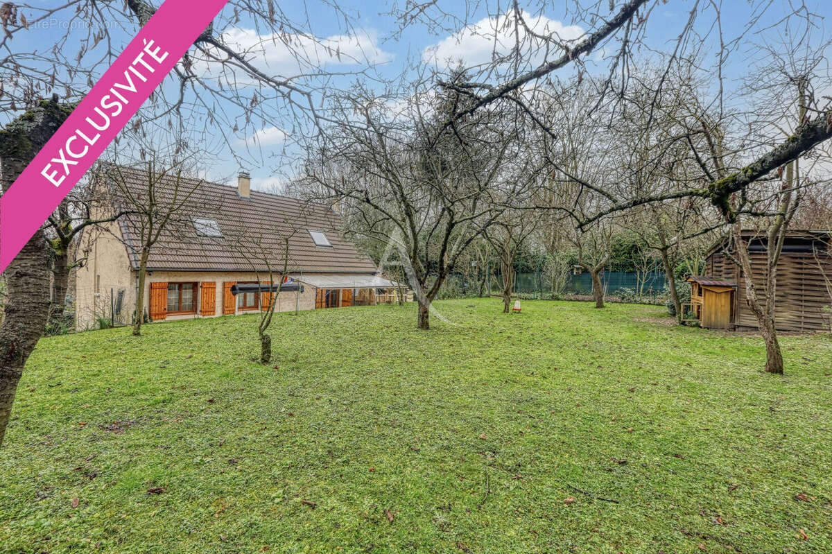 Maison à VAUX-SUR-SEINE