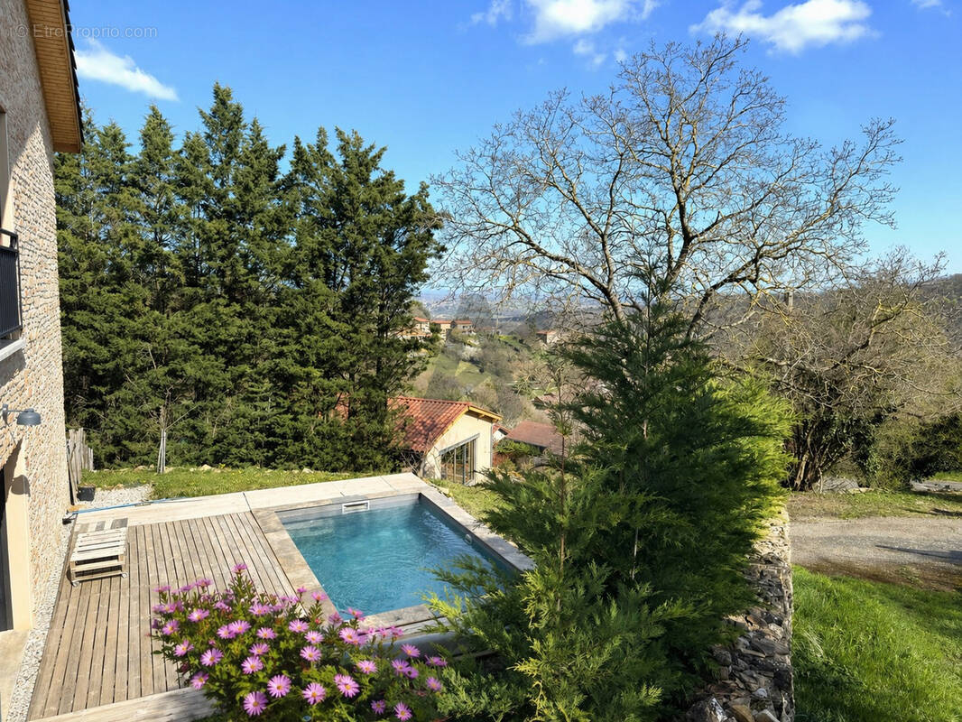 Maison à POLEYMIEUX-AU-MONT-D'OR