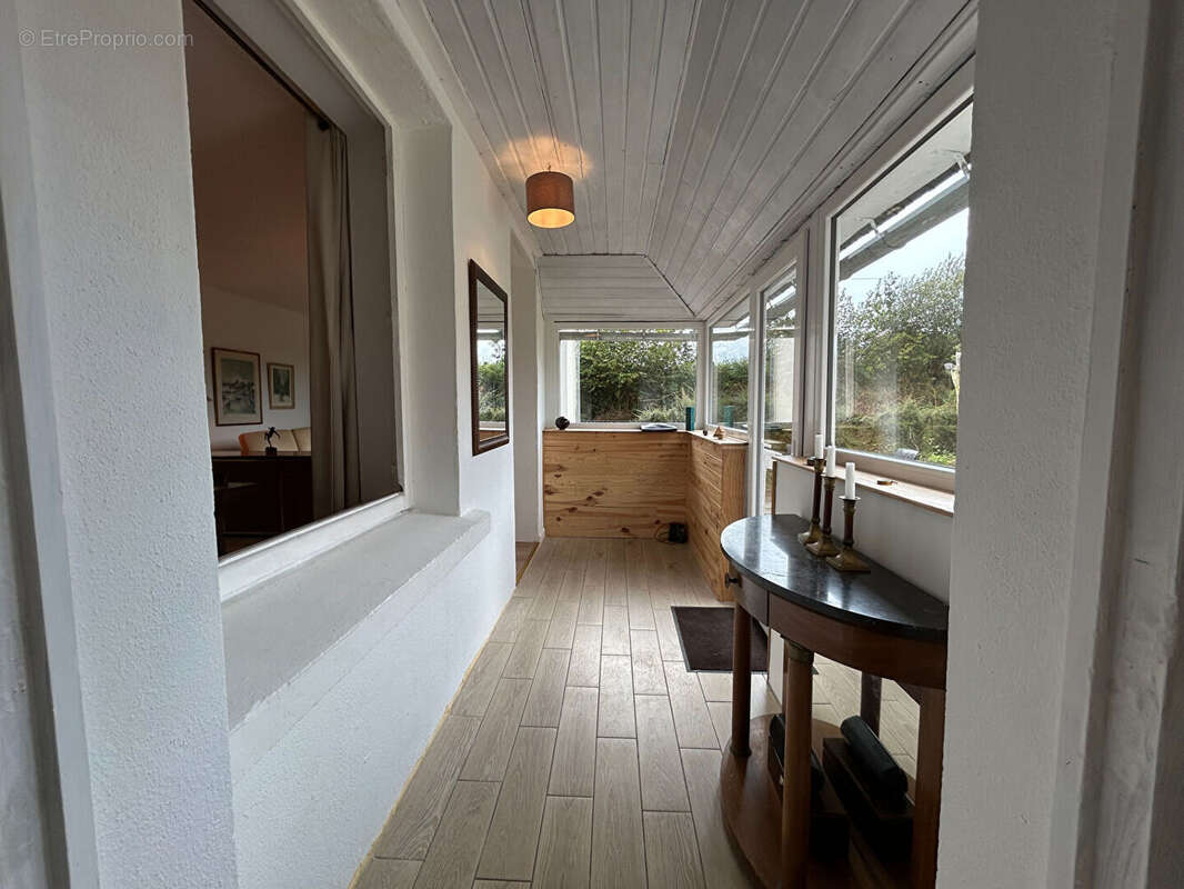 Maison rénovée + longère à rénover - Leuhan- 2500 m² de terrain - photo 8
