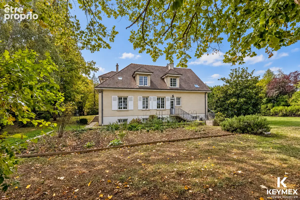 Magnifique maison de maître avec piscine, parc et beau potentiel - photo 20