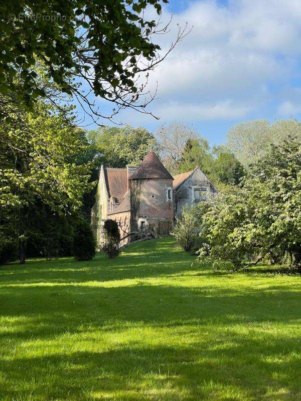 Maison à ELBEUF-EN-BRAY