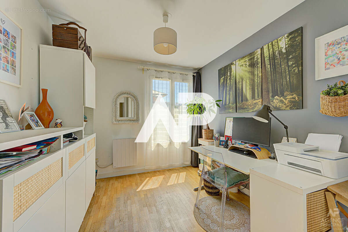 Appartement à RUEIL-MALMAISON