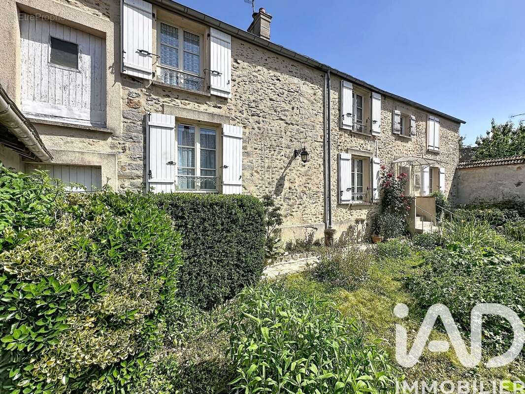 Photo 2 - Maison à BLANDY