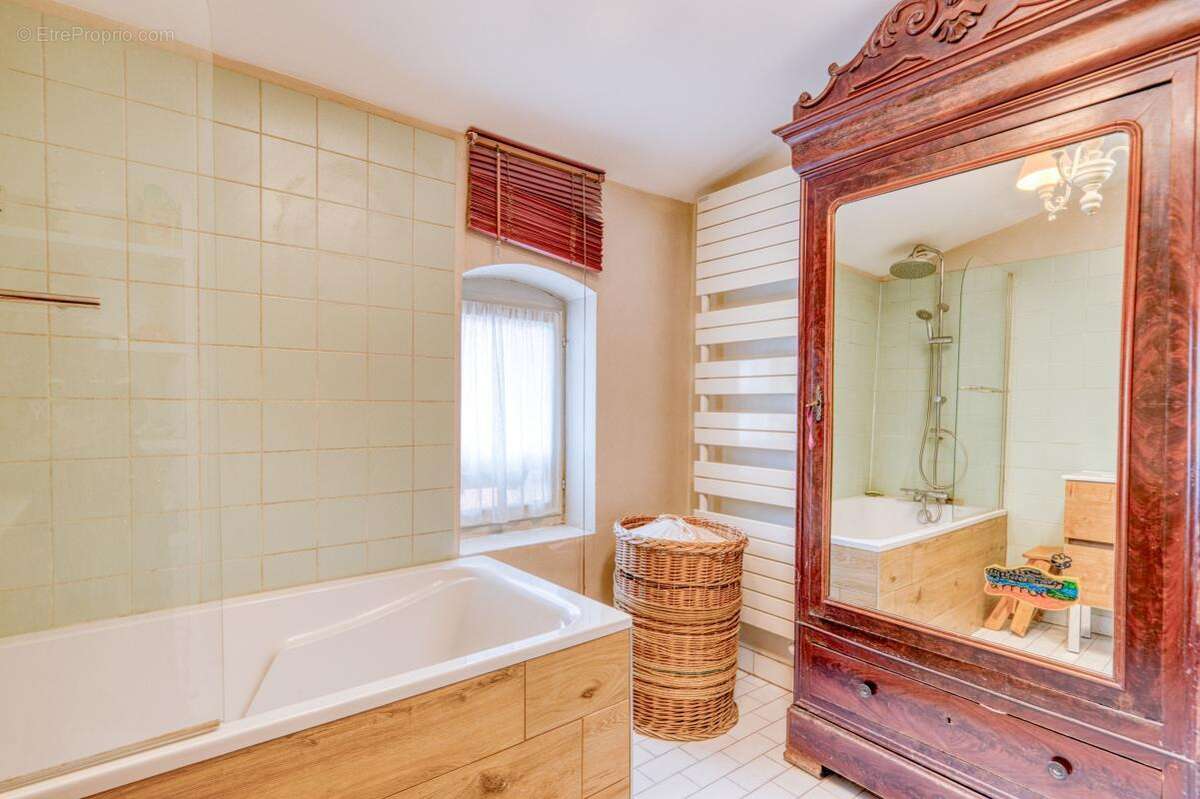 Appartement à CALUIRE-ET-CUIRE
