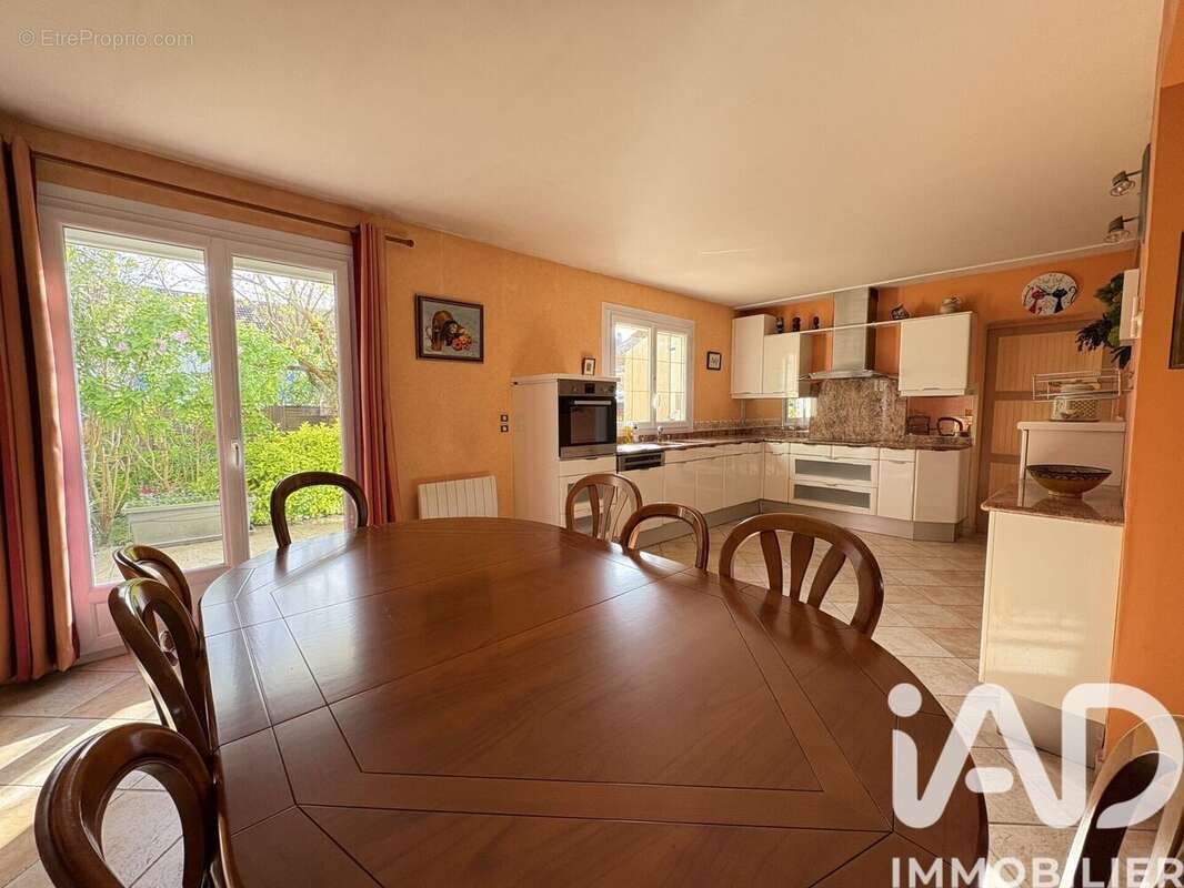 Maison 120 m² à Ormesson-Sur-Marne  - photo 4