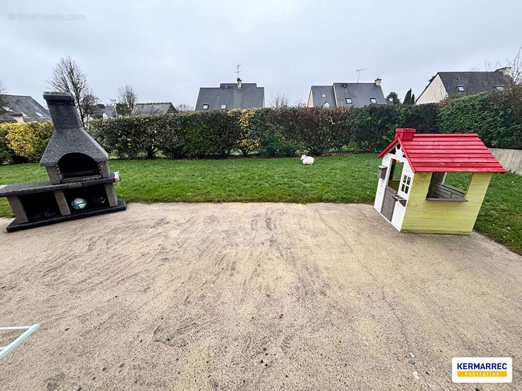 Maison à POCE-LES-BOIS