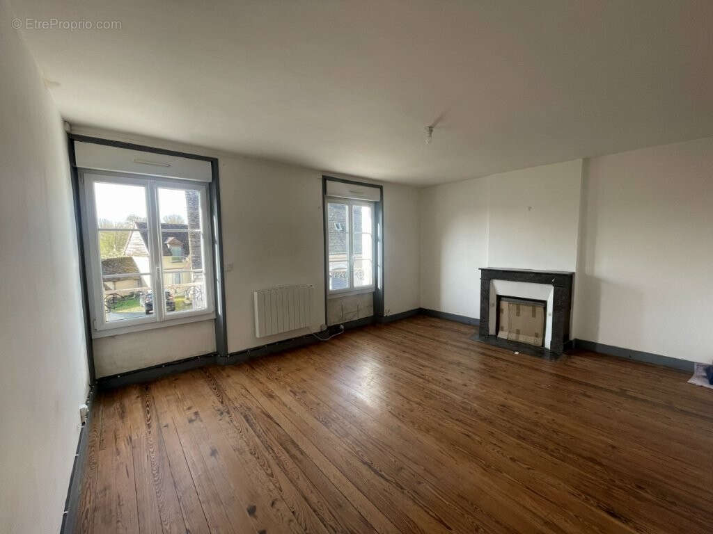 Maison à AUTHON-DU-PERCHE