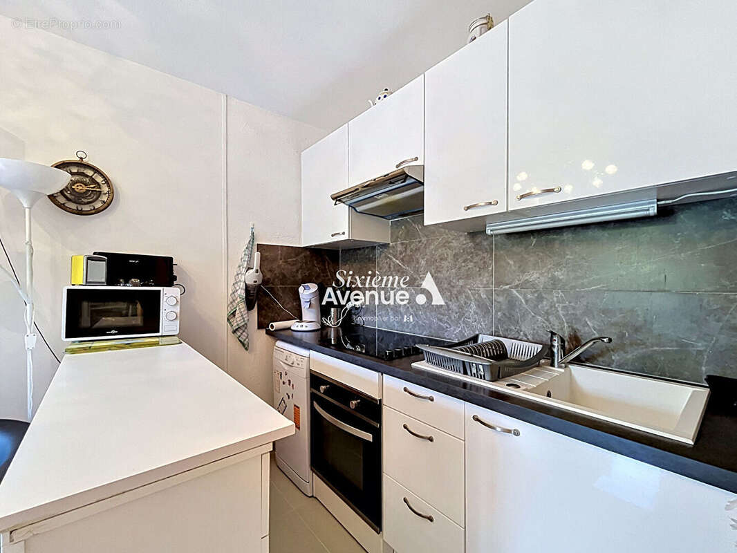 Appartement à MANDELIEU-LA-NAPOULE