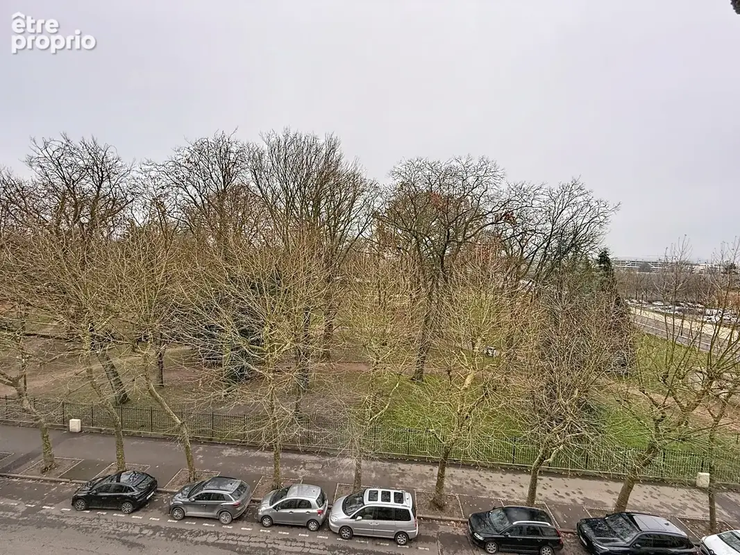 THIONVILLE   Face au Parc Napoléon   Appartement F5 lumineux avec vue dégagée - photo 4