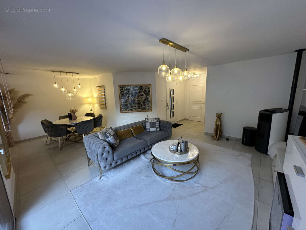 Maison à SAINT-PIERRE-DES-CORPS