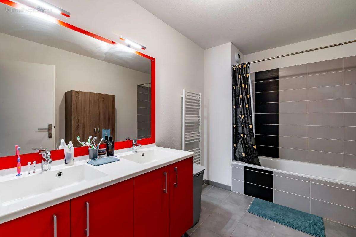 Appartement à BEGLES