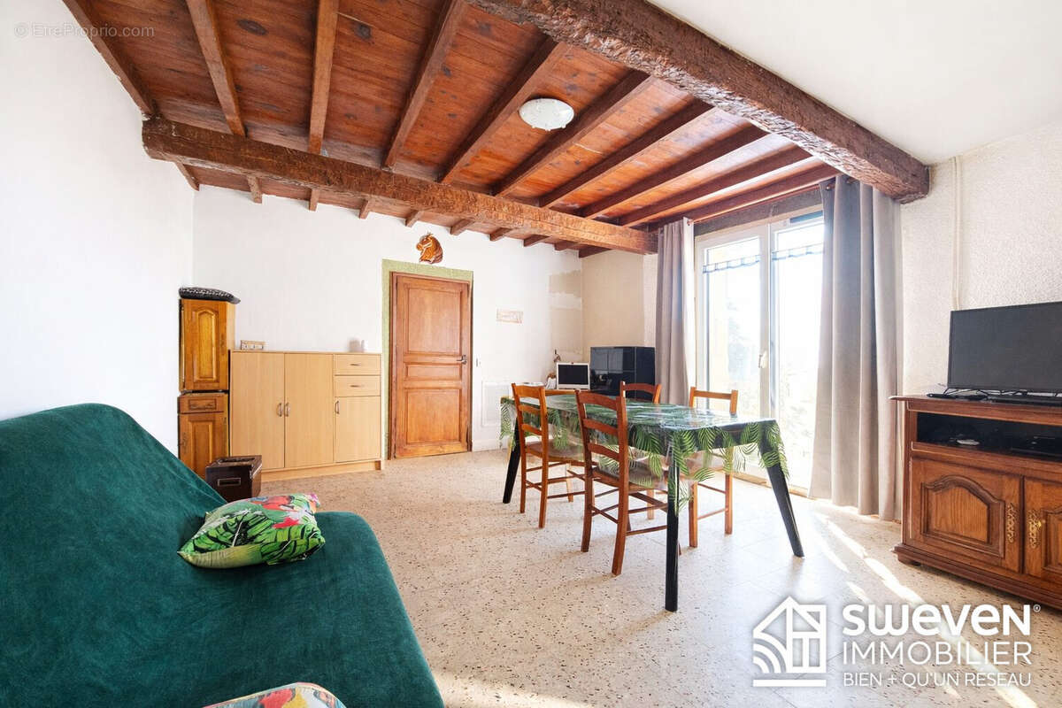 Maison à SAINTE-LIVRADE