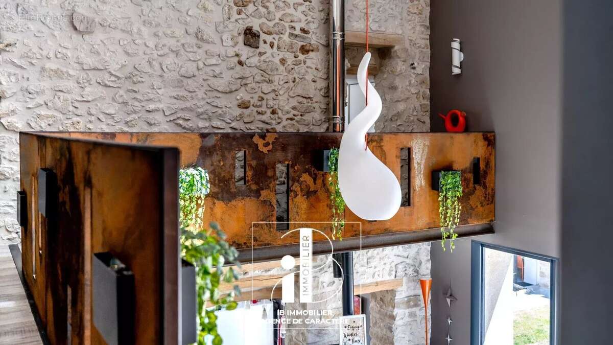 Maison à MORET-SUR-LOING