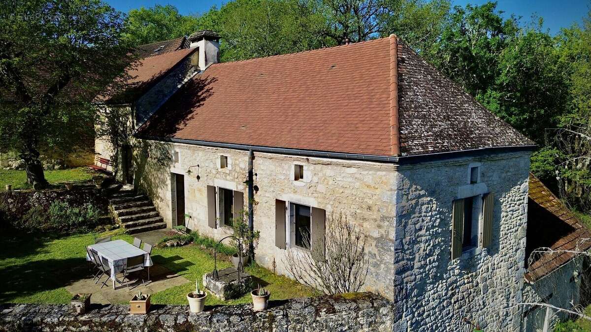 djifly202604091034185071775723841203photooptimized - Maison à SALIGNAC-EYVIGUES