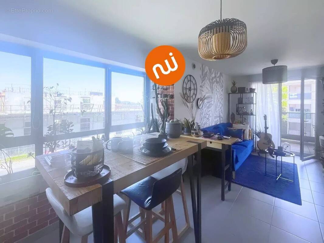 Appartement à CRAPONNE