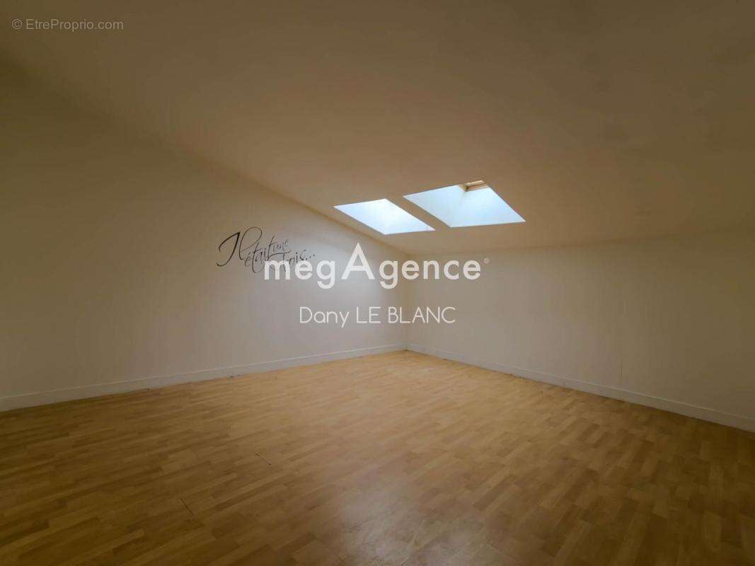 Appartement à ILLIERS-COMBRAY