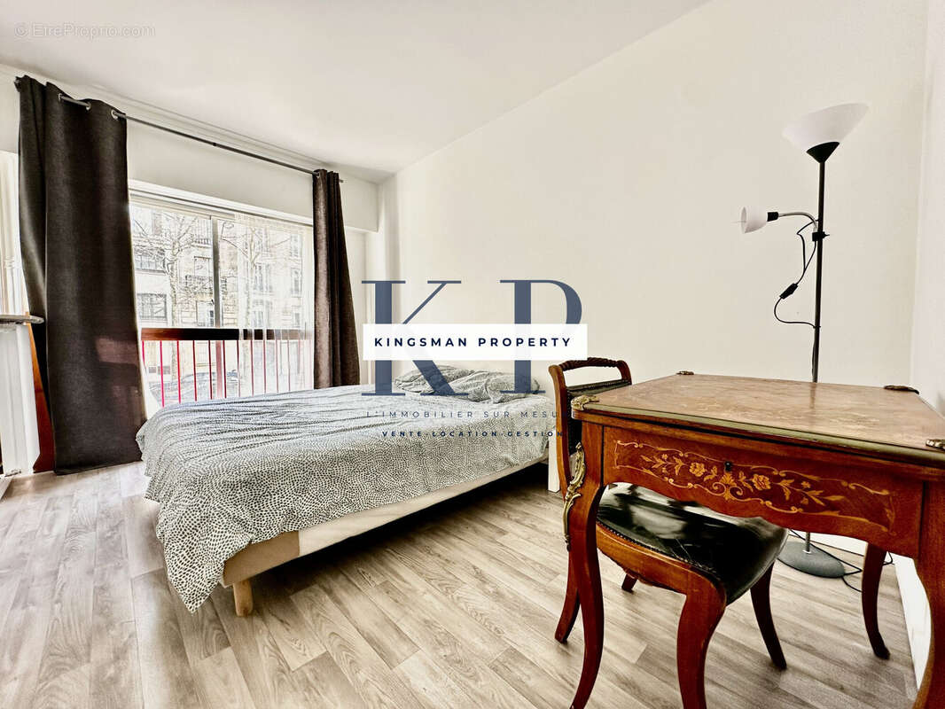 Appartement à PARIS-11E