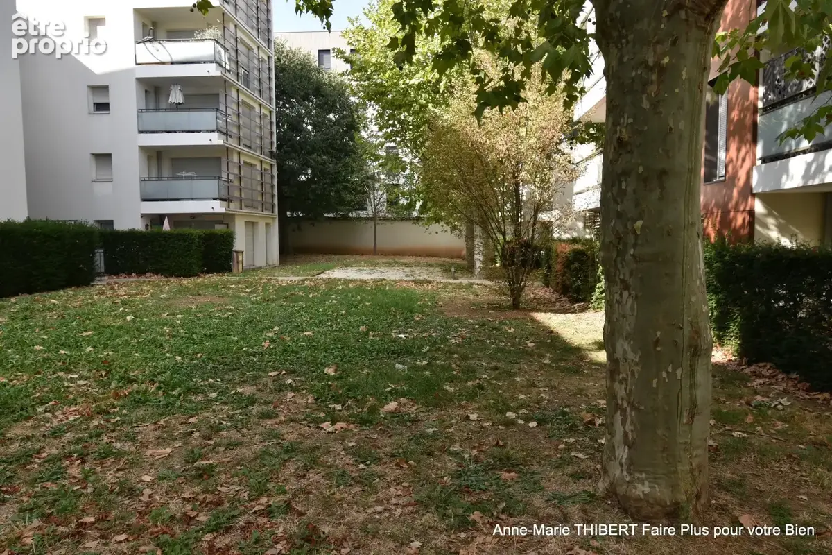 Appartement à vendre 3 pièces LYON 8EME ARRONDISSEMENT (69) avec grand garage - photo 15