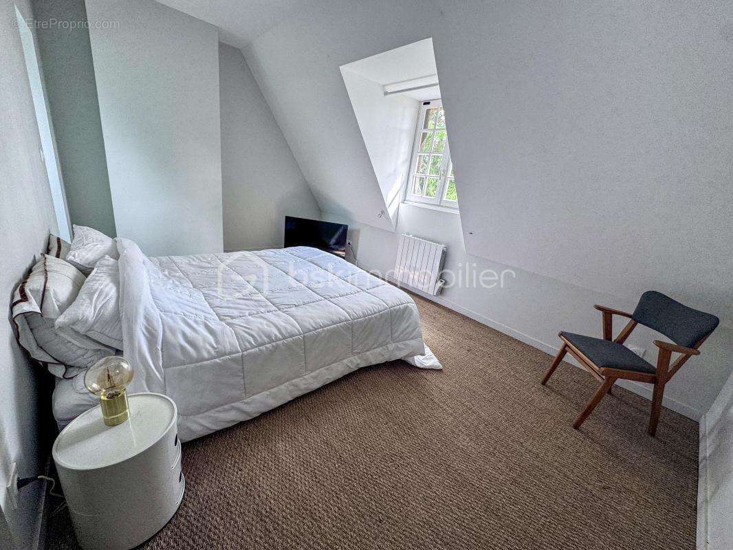 Maison à DOUVILLE-EN-AUGE