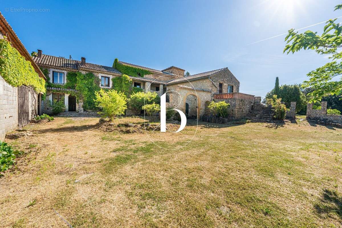 Maison à GOUDARGUES