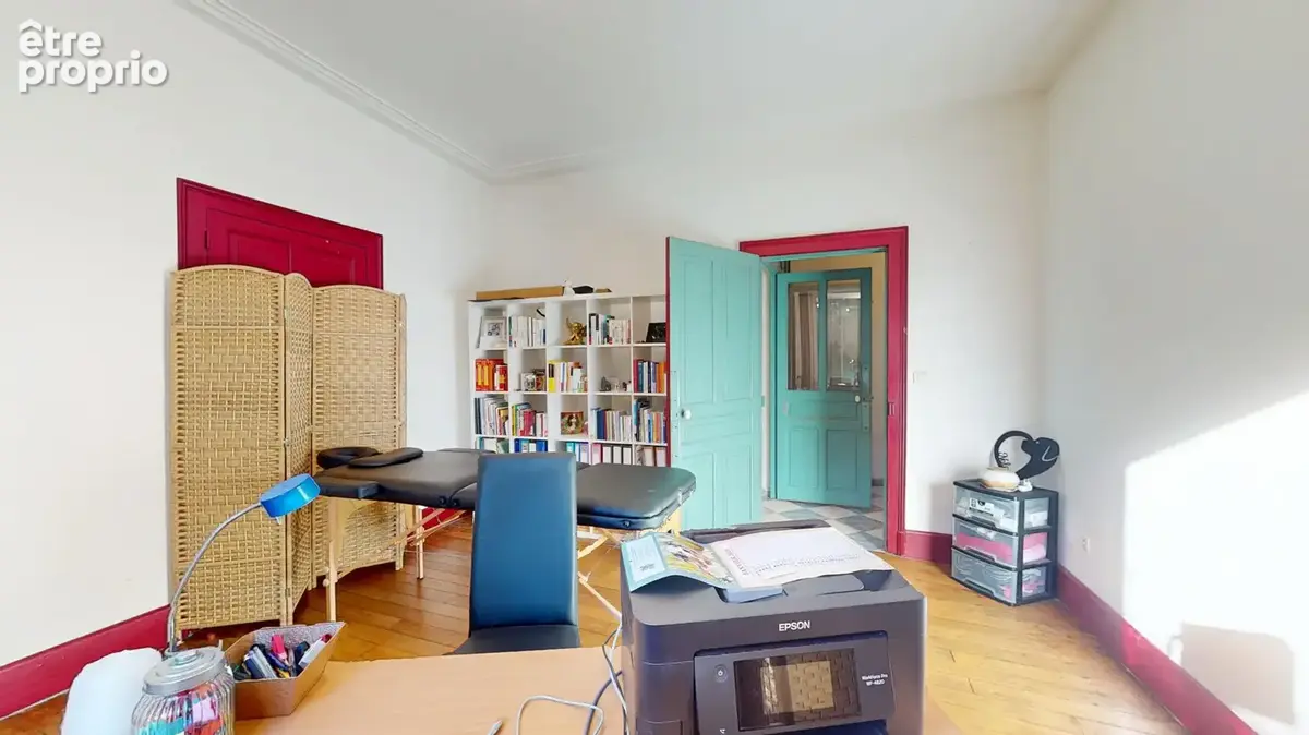 Immense maison avec terrasse en vente à Bruyères - photo 10