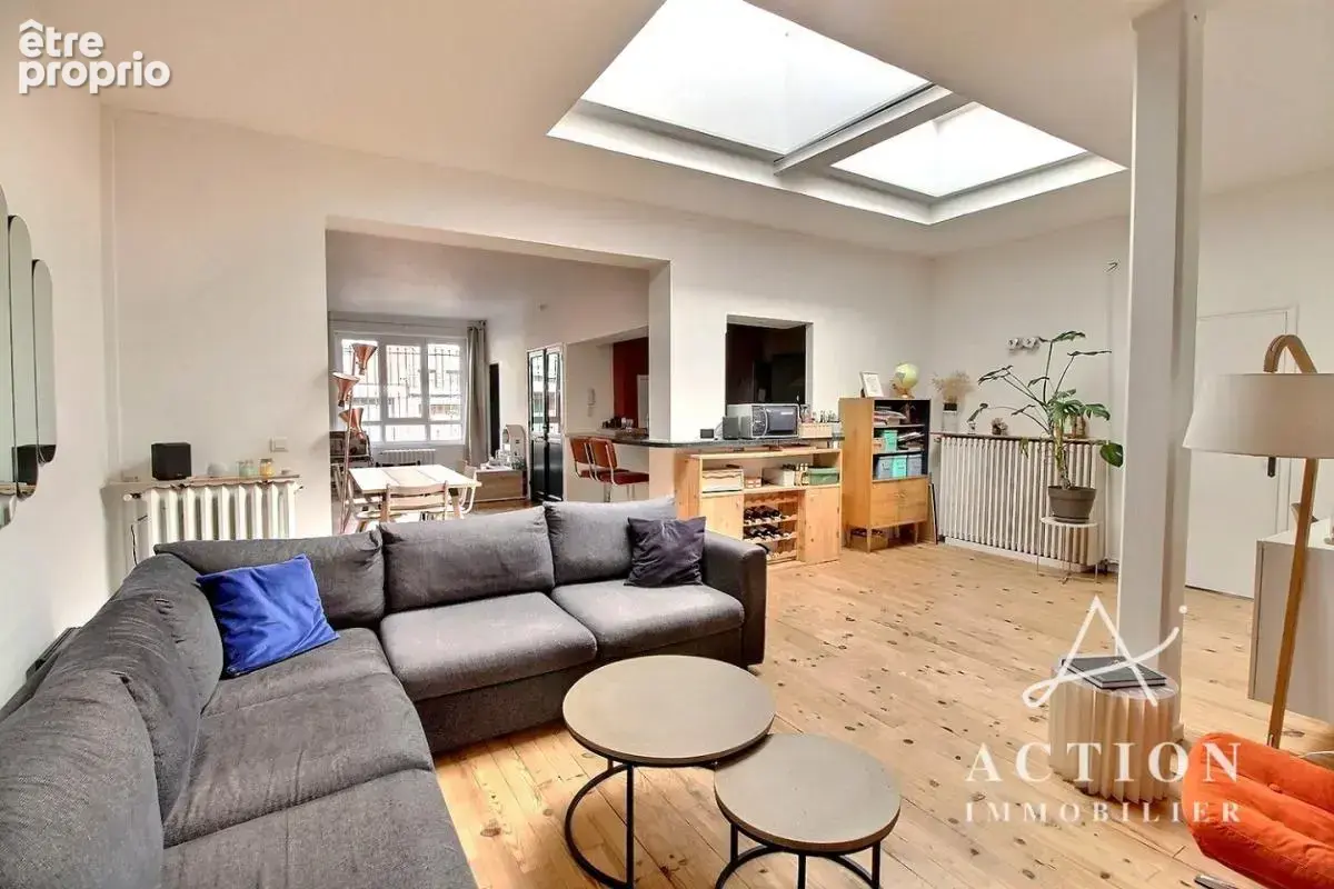 LILLE - Appartement T4 de 137M² avec GARAGE & CAVE - photo 2