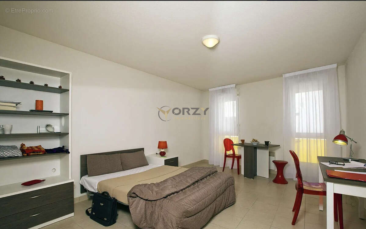 Appartement à MARSEILLE-6E