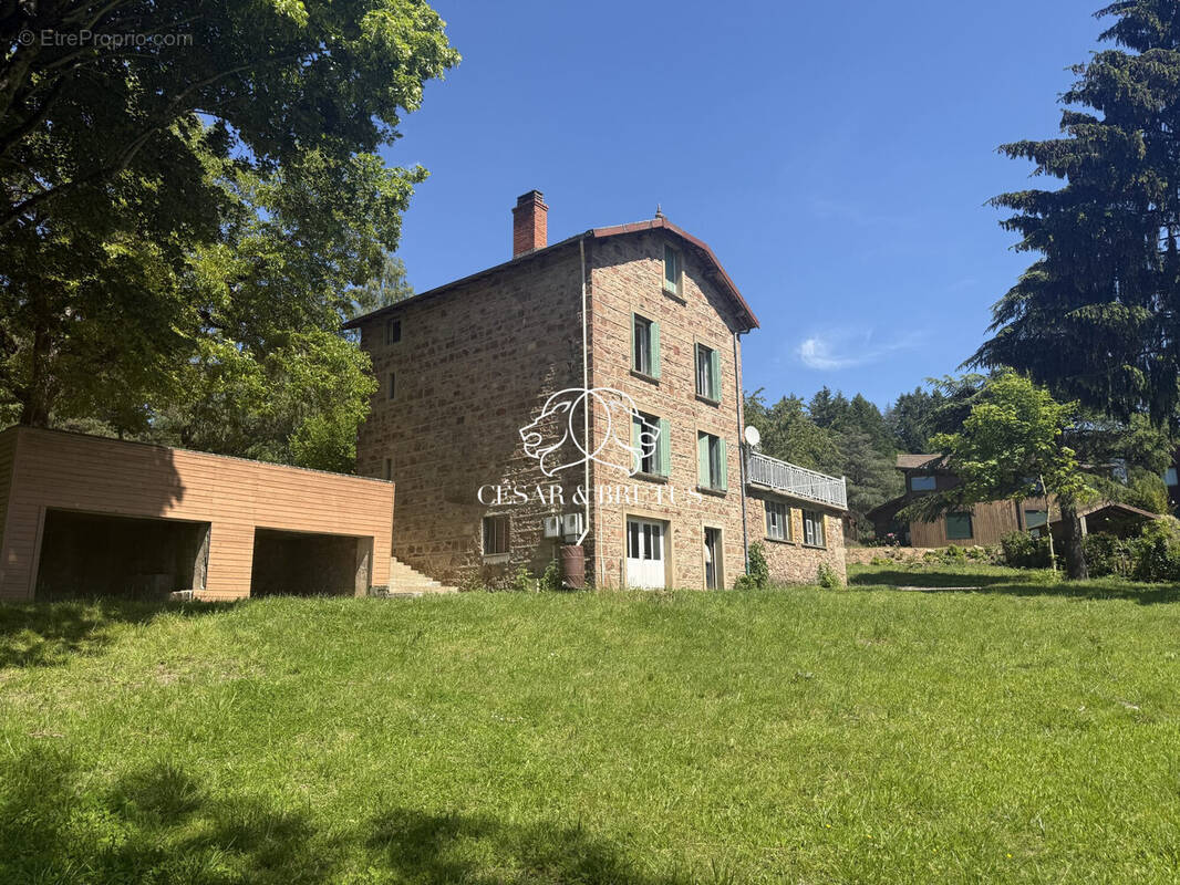 Maison à BELMONT-DE-LA-LOIRE