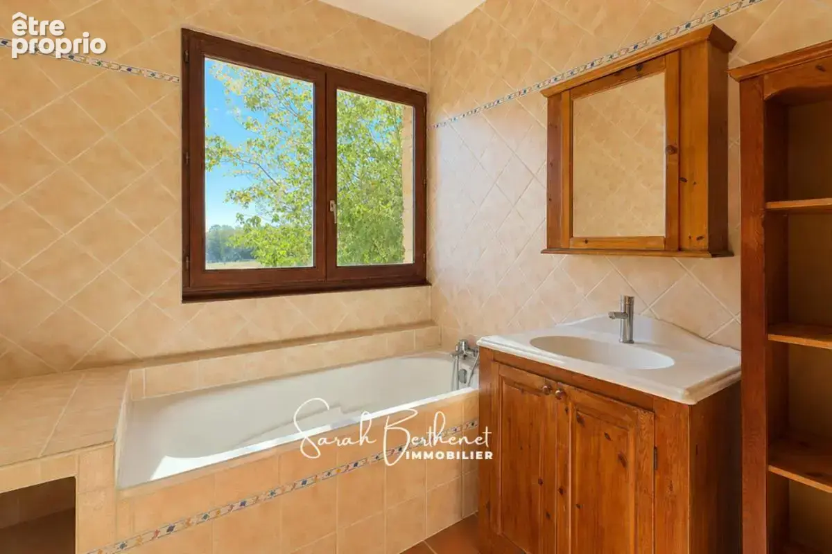 Maison 8 pièces 215 m² à vendre à Saint-Germain-Sur-L'arbresle (69210) - photo 13