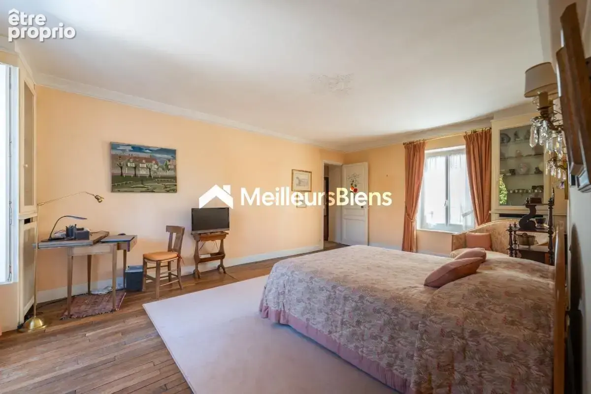 Grande maison familiale de caractère à quelques pas des bords de Marne - photo 4