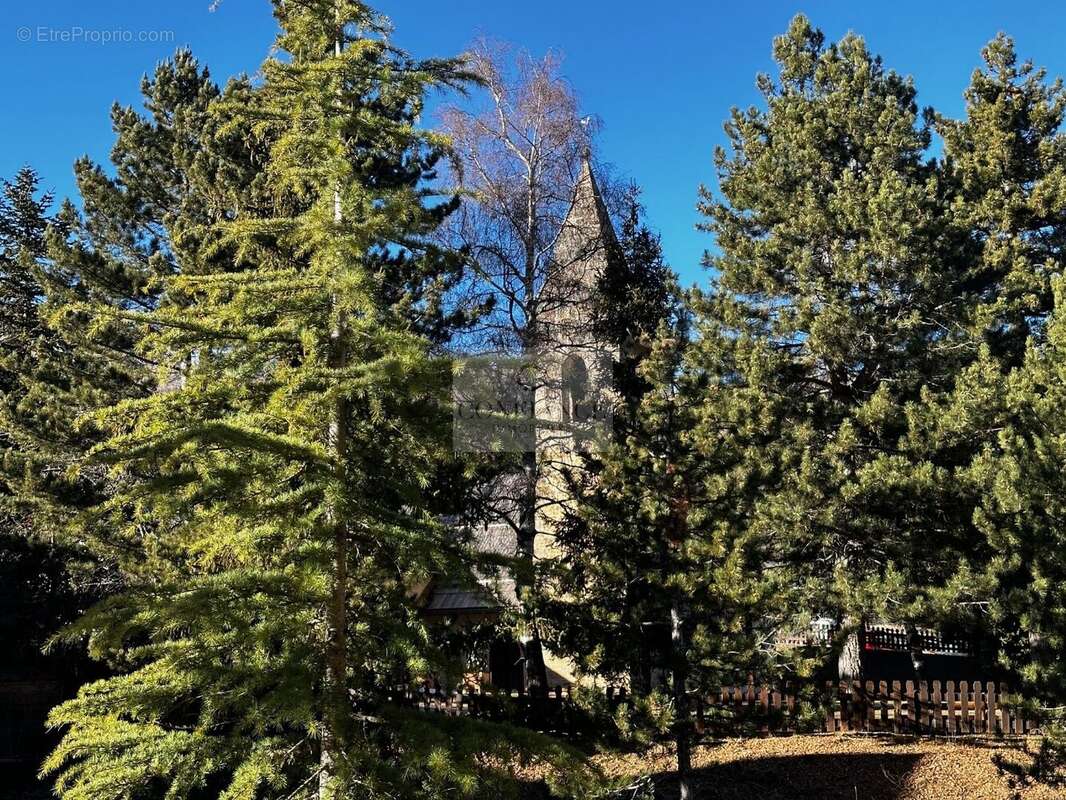 Appartement à SAINT-ETIENNE-DE-TINEE