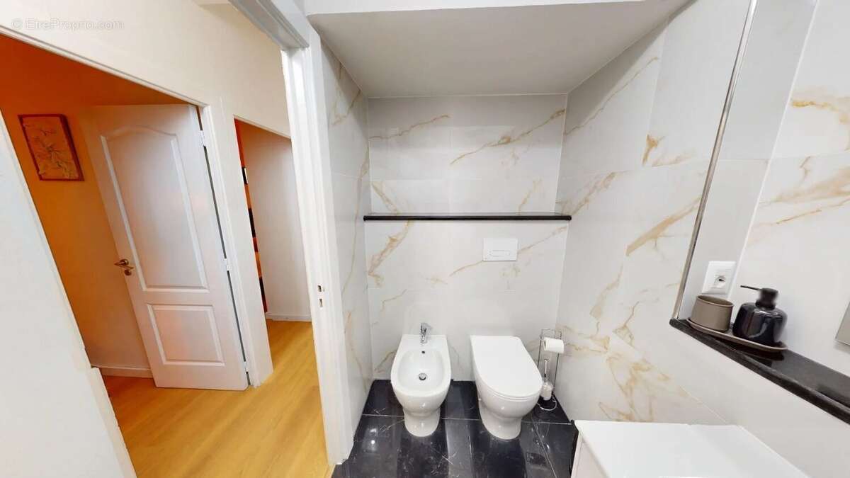 Appartement à BEAUSOLEIL