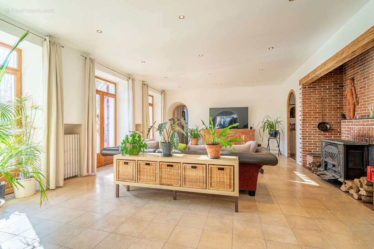 Maison à RIEUX-MINERVOIS