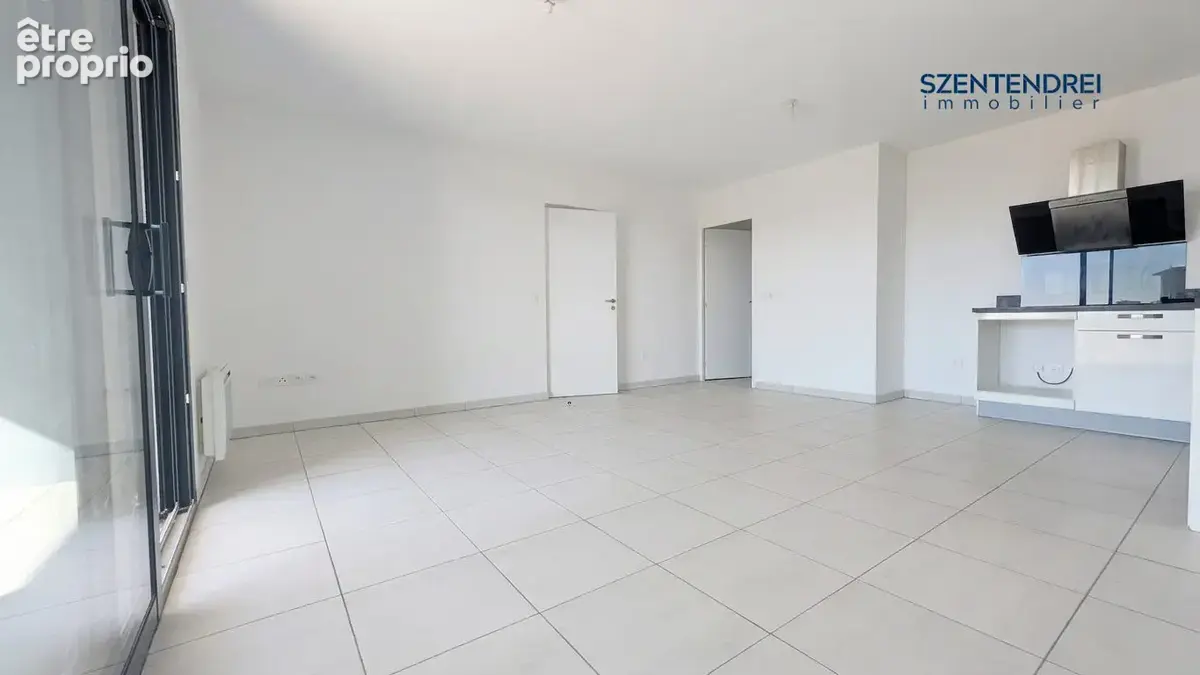 Szentendrei immobilier - Marsillargues - Appartement T3 - Balcon 