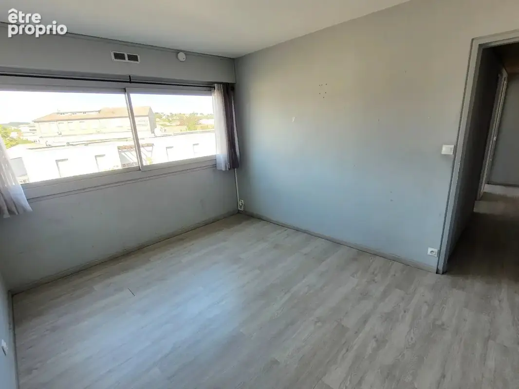 Appartement Centre Alès - 4 pièces - 78.54 m² - photo 4