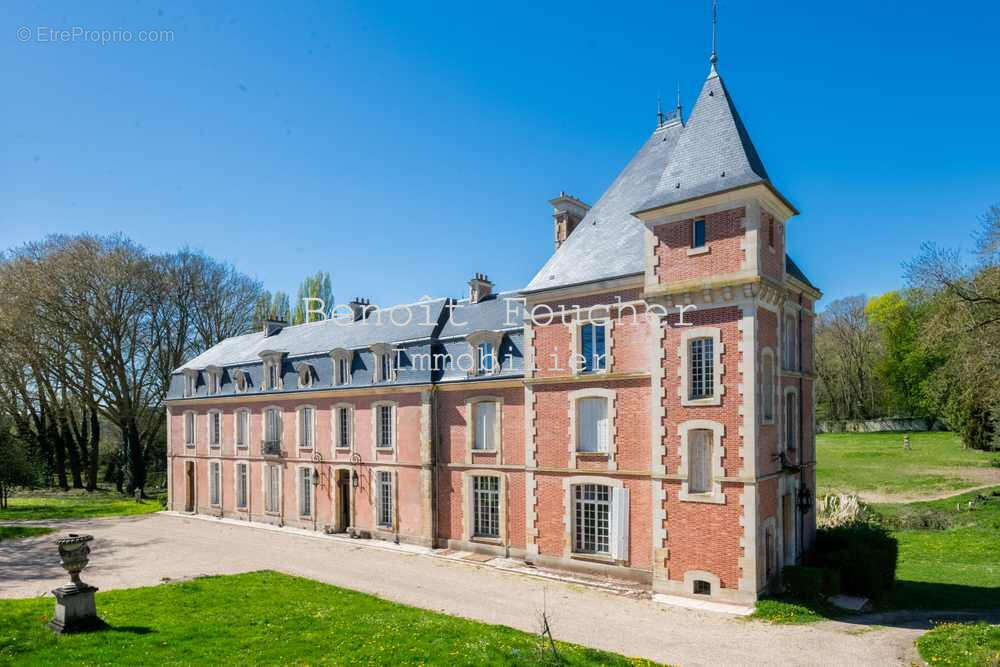 Maison à SERAINCOURT