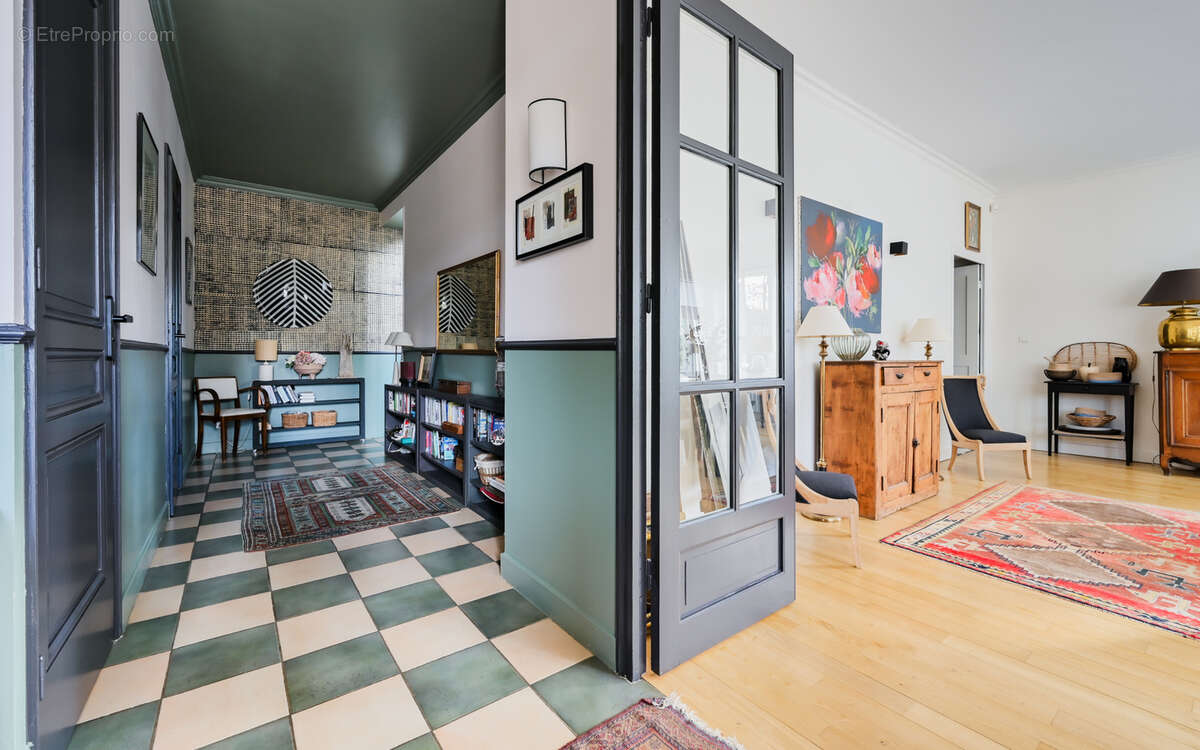 Maison à CHARBONNIERES-LES-BAINS